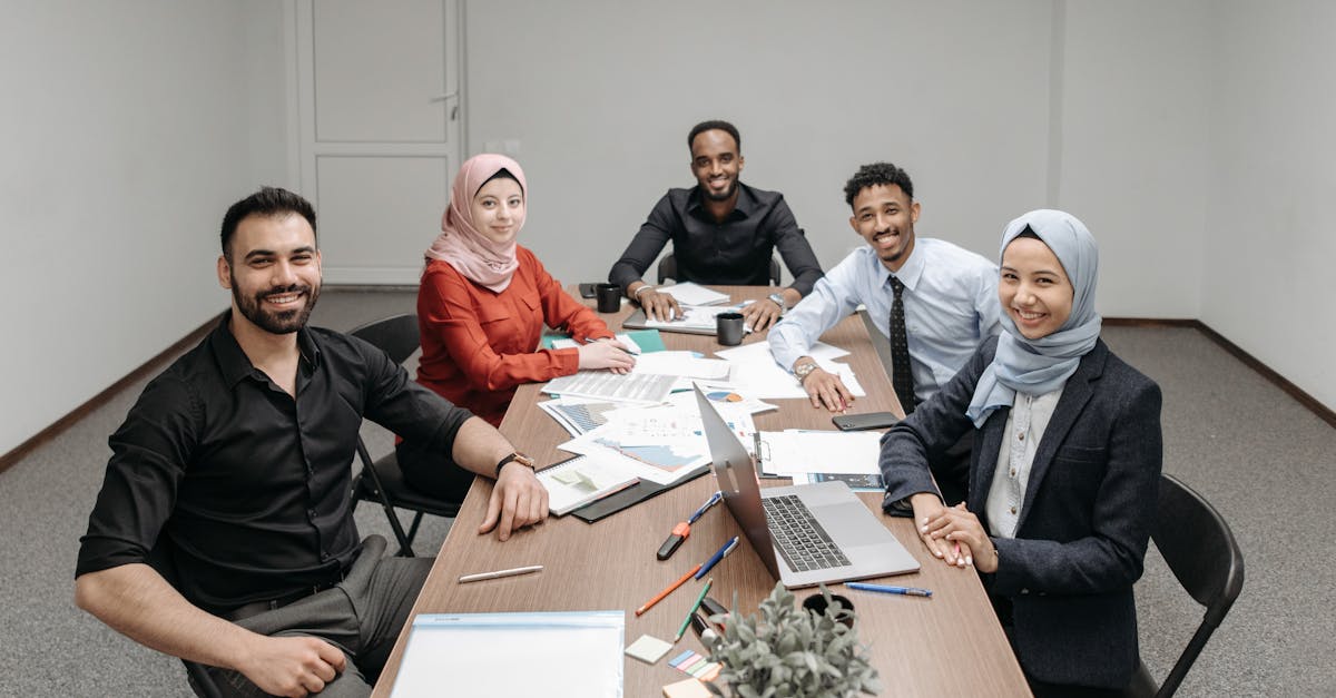 阿凡提哈密瓜：阜阳市鞋子官方账号购买